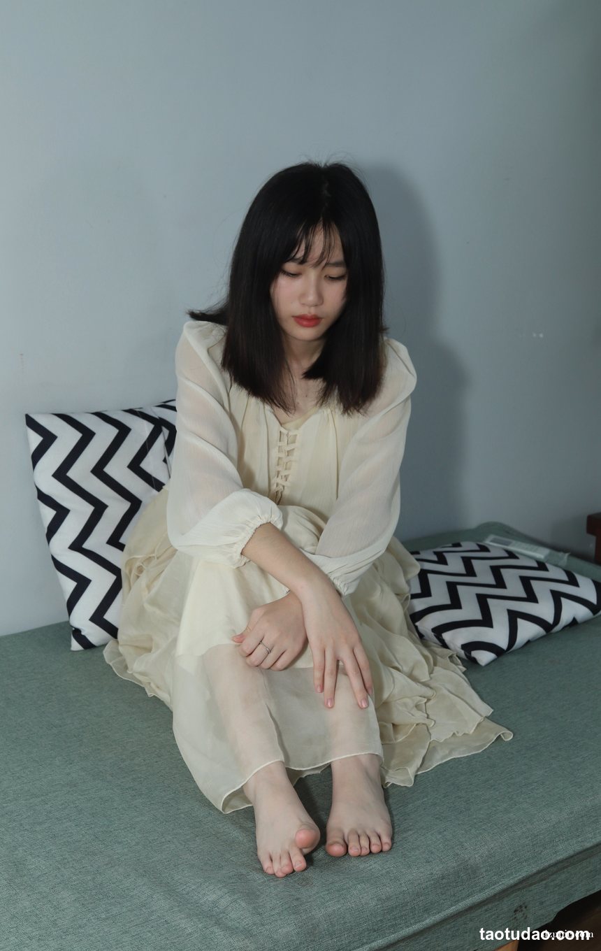 图片[4]-Pary摄影 NO.041 彩欣穿上可爱裙子展示美脚[123P／206MB]-艺库