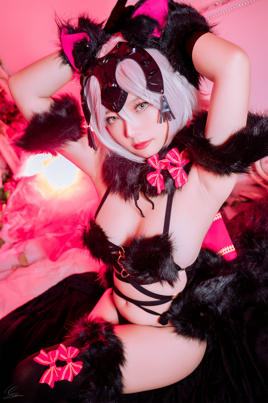 / Messie Huang /写真 – Jeanne Alter Wolf / 22P-118MB / cos萌妹-绅士图