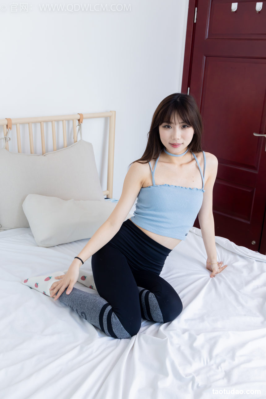图片[2]-物恋传媒 No.2283 泡泡-高跟长靴、卡通白棉袜、裸足 [180P1V-3.90GB]-艺库
