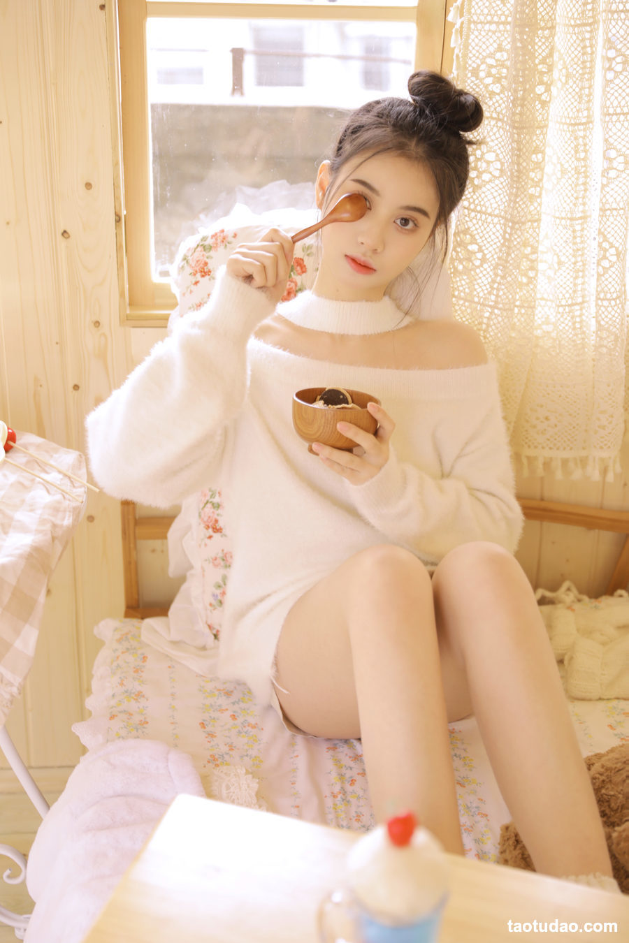 图片[4]-[YITUYU艺图语]2023.03.19 木屋.纯欲少女 素素[22+1P／132MB]-艺库