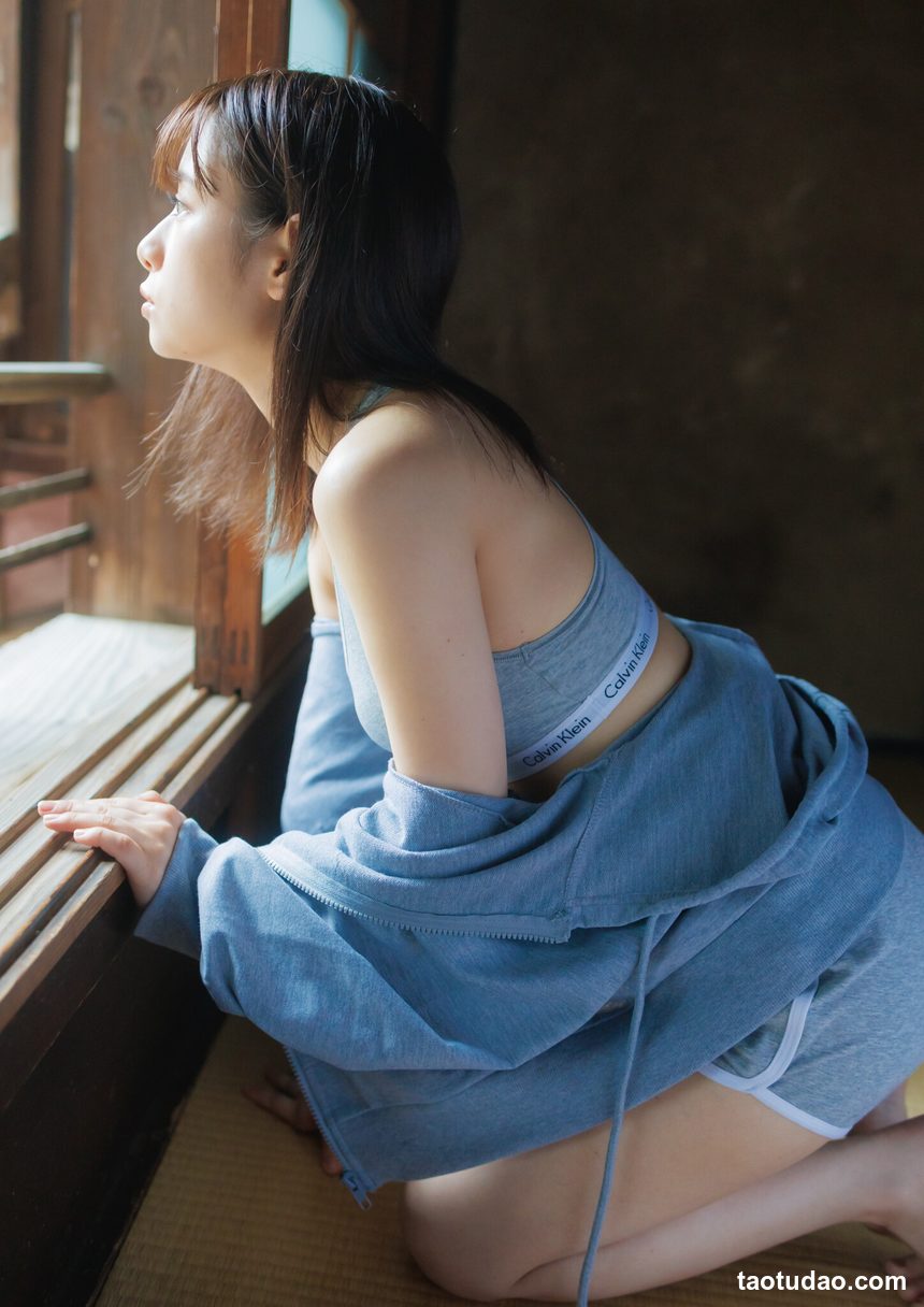 图片[2]-前田佳織里 2nd 写真集「恋のかおり」-艺库