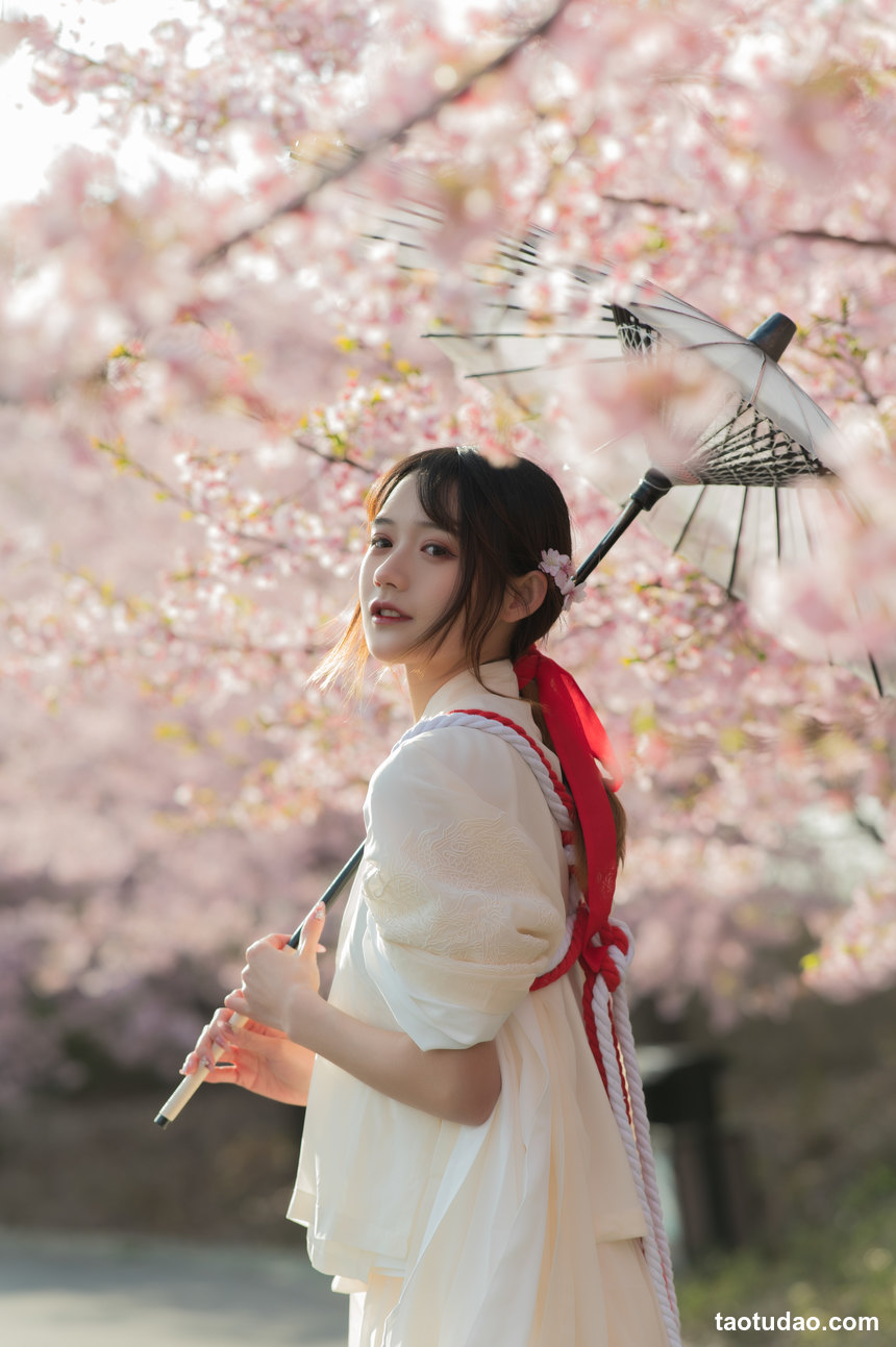 图片[2]-[YITUYU艺图语]2022.06.30 樱语 兔子Zzz不吃胡萝卜[27+1P／235MB]-艺库