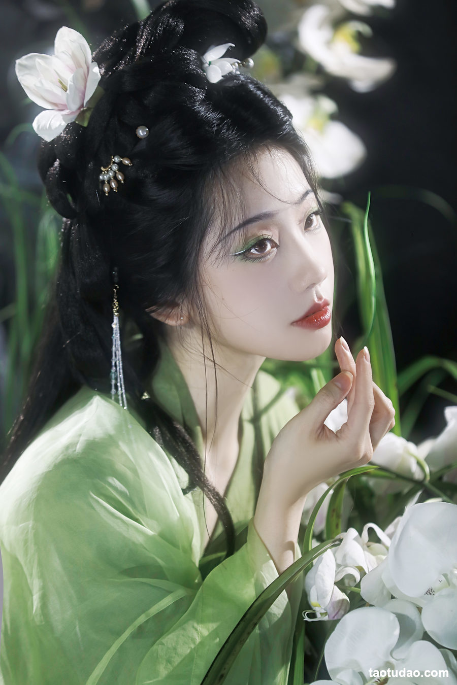 图片[4]-[YITUYU艺图语]2023.03.15 蝴蝶兰 灵魂出逃空川子[27+1P／189MB]-艺库