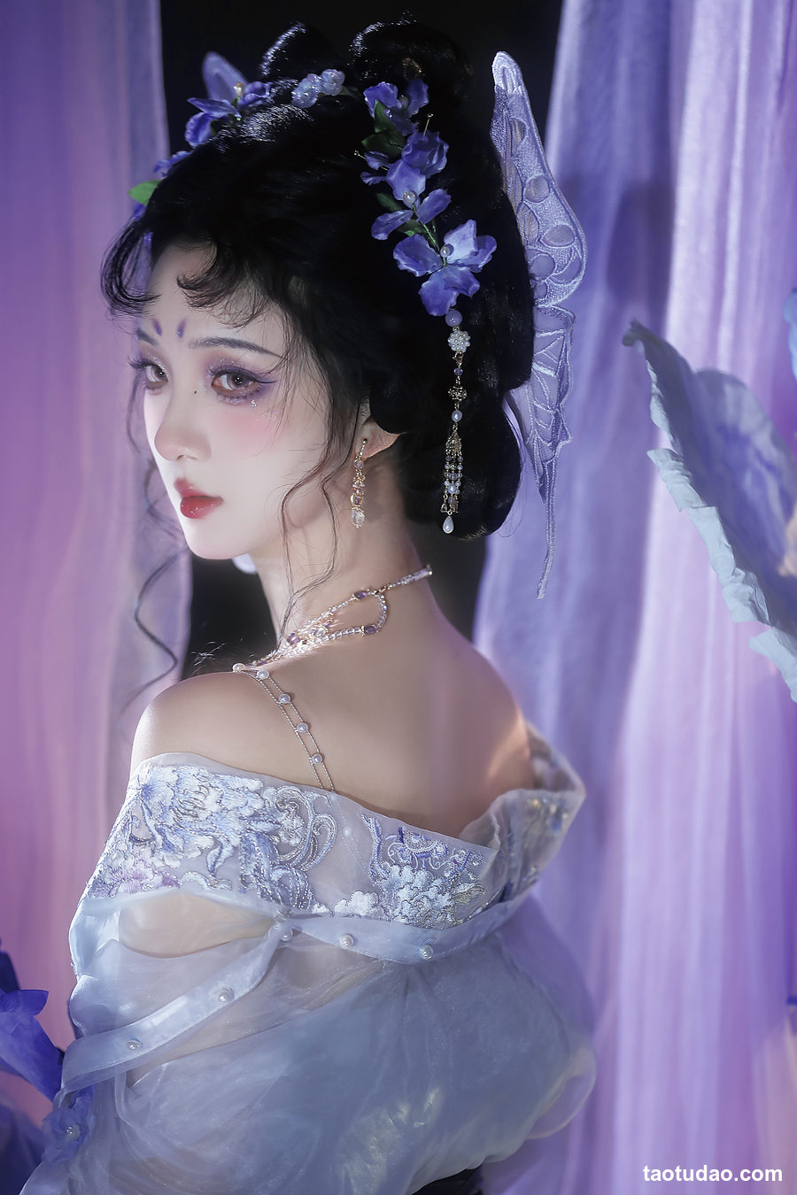 图片[2]-ble – 鸢尾 [19P-163MB]-艺库