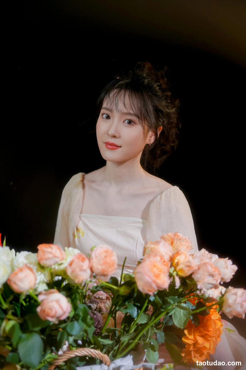 图片[4]-[YITUYU艺图语]2022.12.06 朱丽叶 三只喵[25+1P／208MB]-艺库