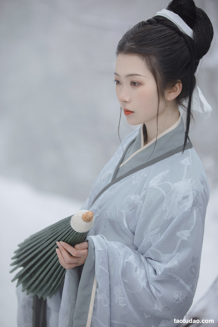图片[2]-[YITUYU艺图语]2022.06.22 粉色少女心 窦鹤鑫[20+1P／257MB]-艺库