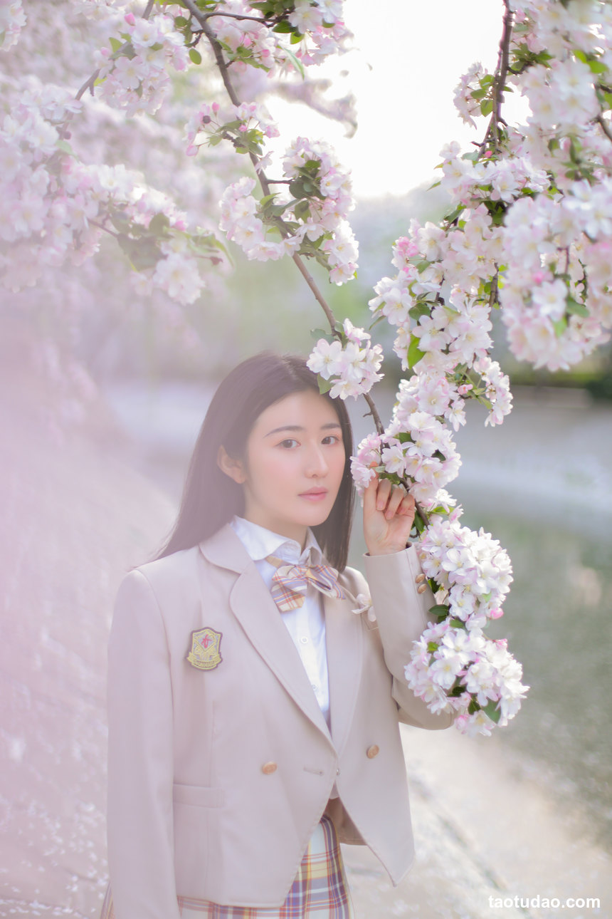 图片[2]-[YITUYU艺图语]2022.07.05 海棠花溪 oeil[24+1P／88.6MB]-艺库
