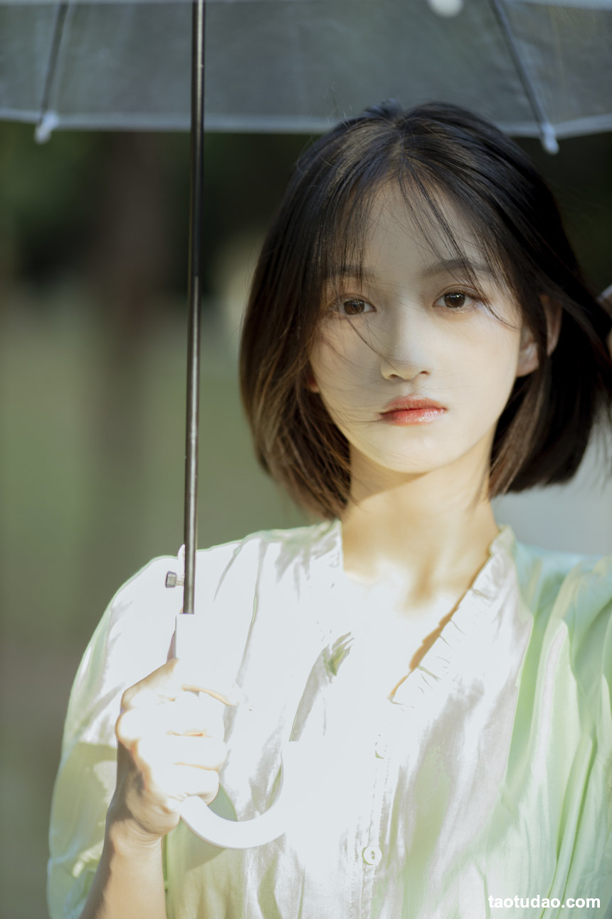 图片[2]-[YITUYU艺图语]2022.08.25 轻盈夏日 钰儿[24+1P／326MB]-艺库