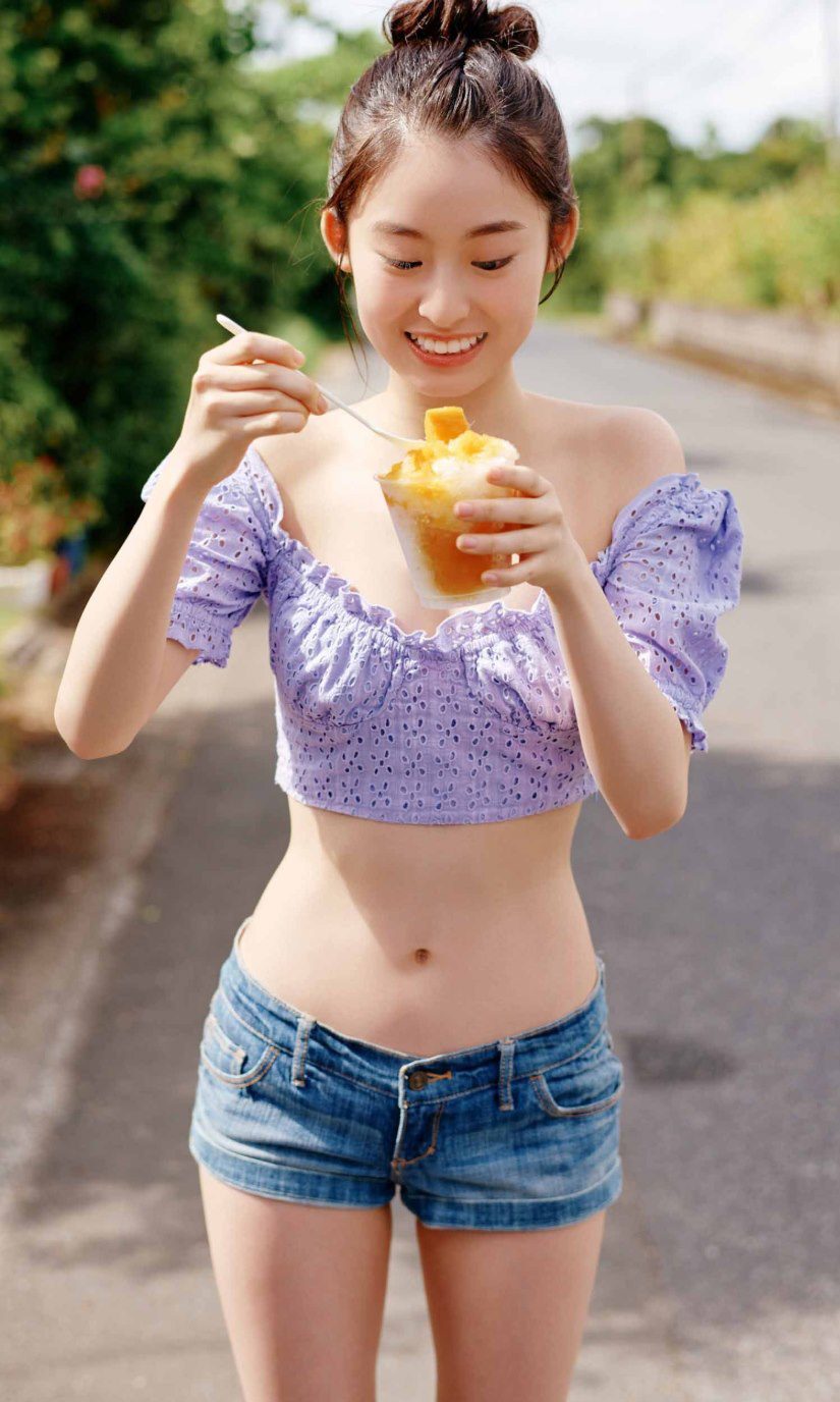 图片[3]-井本彩花写真集 ヒロインは凛として美しい17歳-艺库