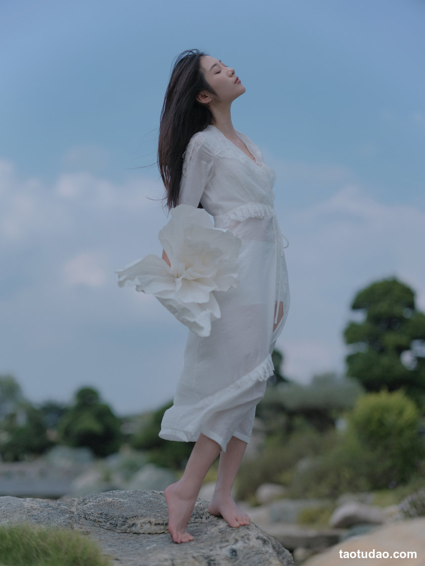 图片[2]-[YITUYU艺图语]2022.11.17 秋风 阿万[45+1P／408MB]-艺库