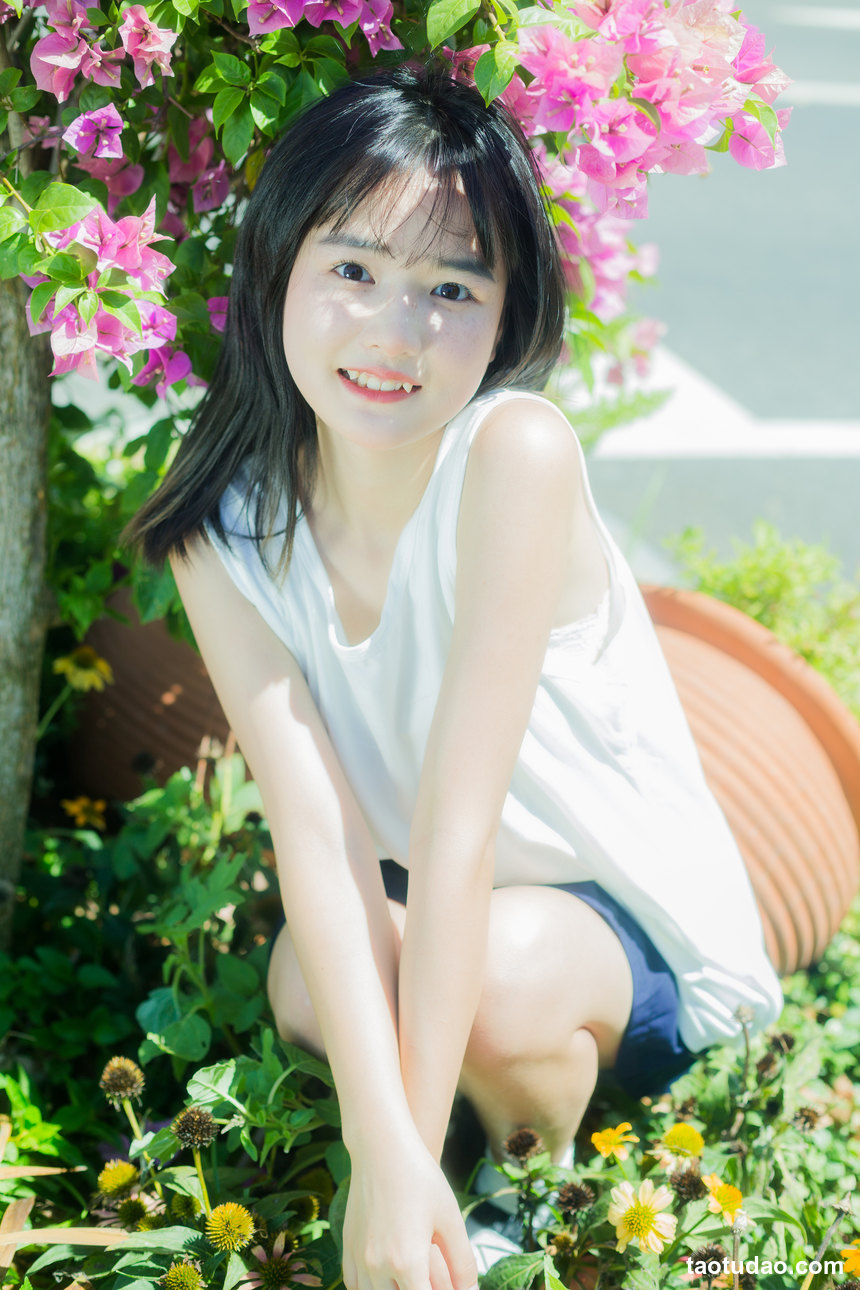 图片[3]-[YITUYU艺图语]2022.09.30 街心三角梅 小怡妹妹cute[33+1P／362MB]-艺库