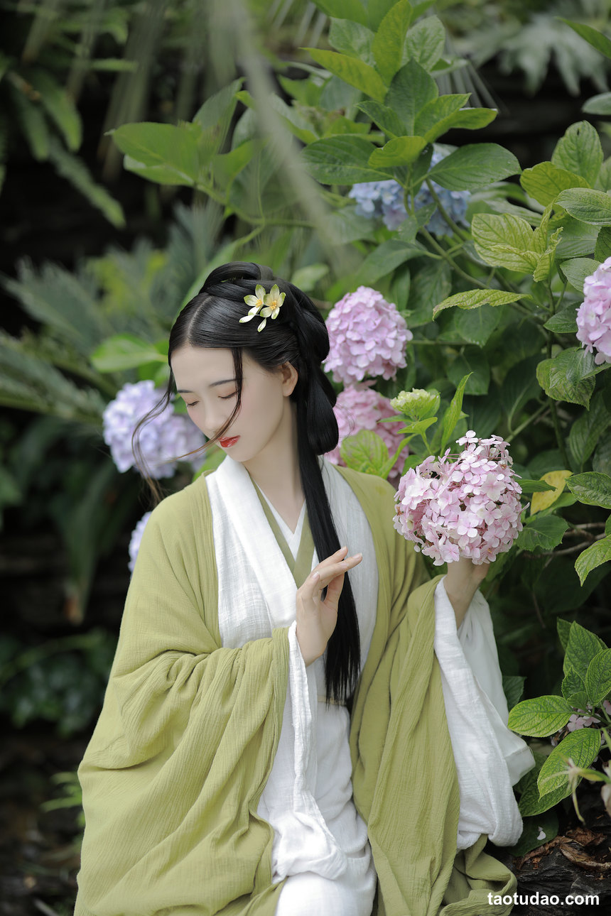 图片[3]-[YITUYU艺图语]2022.08.01 碧玉 Z[26+1P／467MB]-艺库