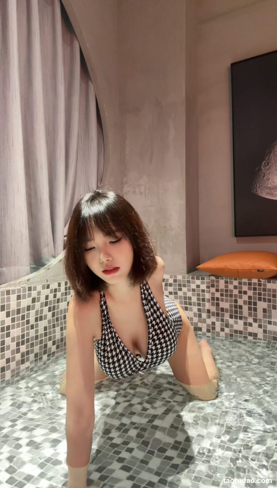 图片[2]-琳铛铛 – 泳装等你哦 [13P-20MB]-艺库