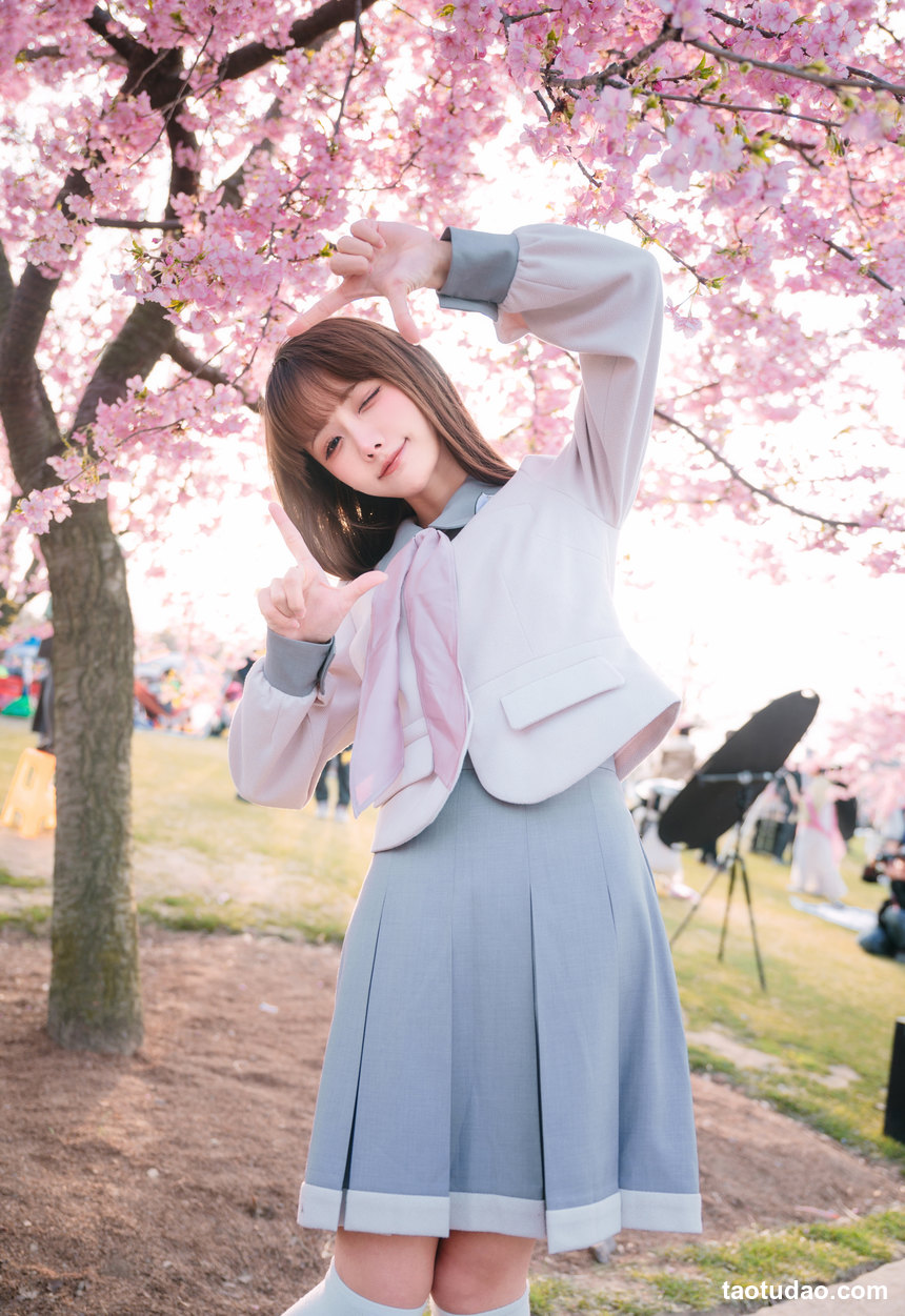 图片[4]-紫氯氯 – NO.03 樱花下的JK少女 [18P-72MB]-艺库