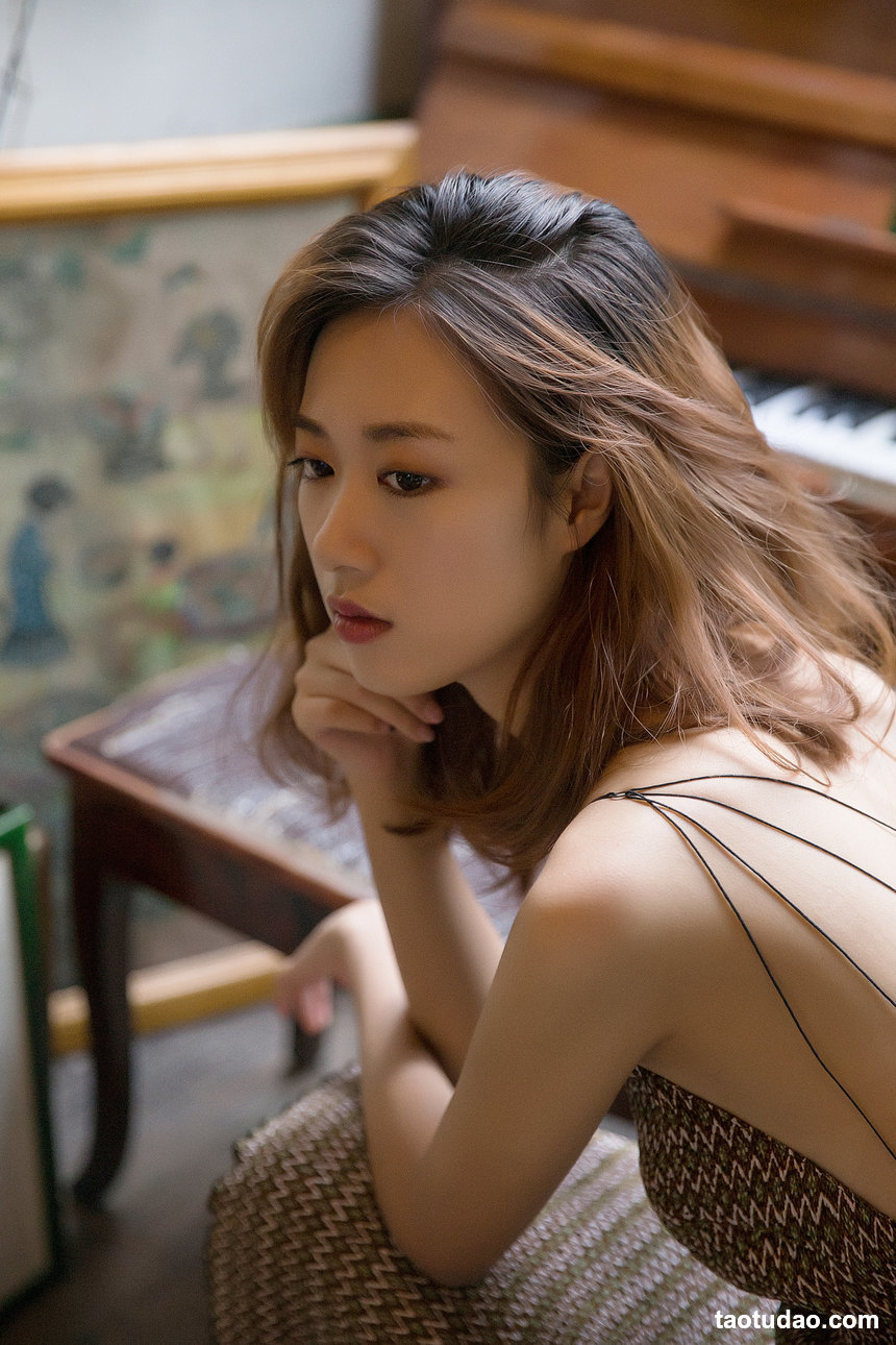 图片[2]-[YITUYU艺图语]2022.06.27 总有人间一两风 五月的三花猫[23+1P／148MB]-艺库