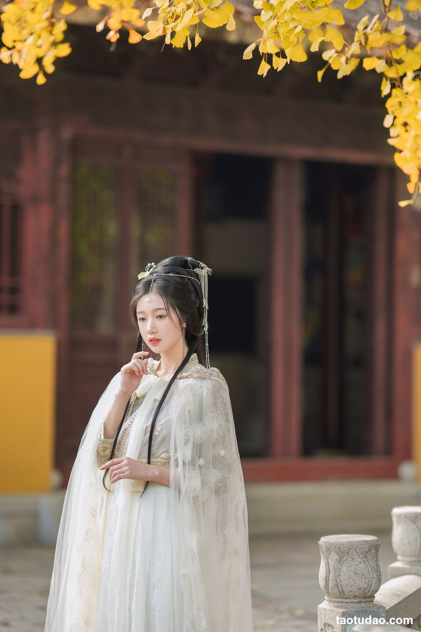 图片[3]-[YITUYU艺图语]2022.12.22 神的坠落 岳雨婷[26+1P／202MB]-艺库