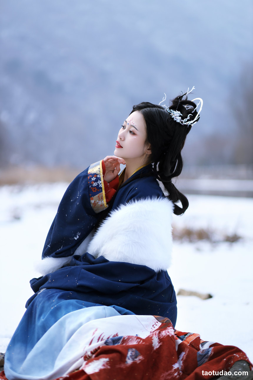 图片[4]-[YITUYU艺图语]2022.06.05 雪山山神 青霜鹅[21+1P／302MB]-艺库