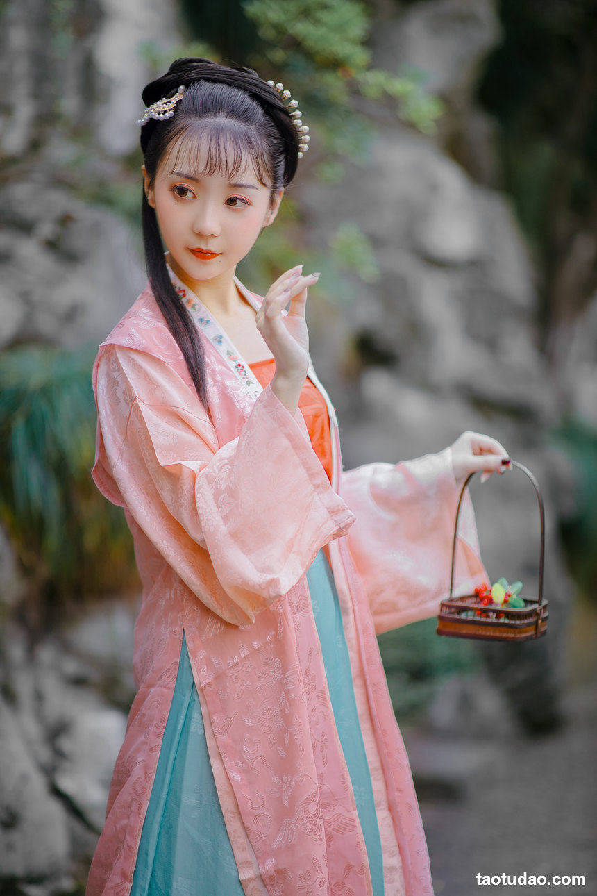 图片[4]-[YITUYU艺图语]2022.02.21 锁清秋 简森_Red[24+1P／216MB]-艺库