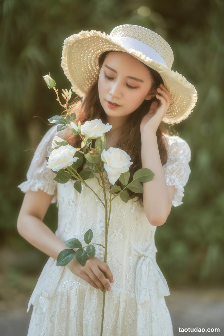 图片[2]-[YITUYU艺图语]2022.05.19 温柔 nunu婕[37+1P／502MB]-艺库