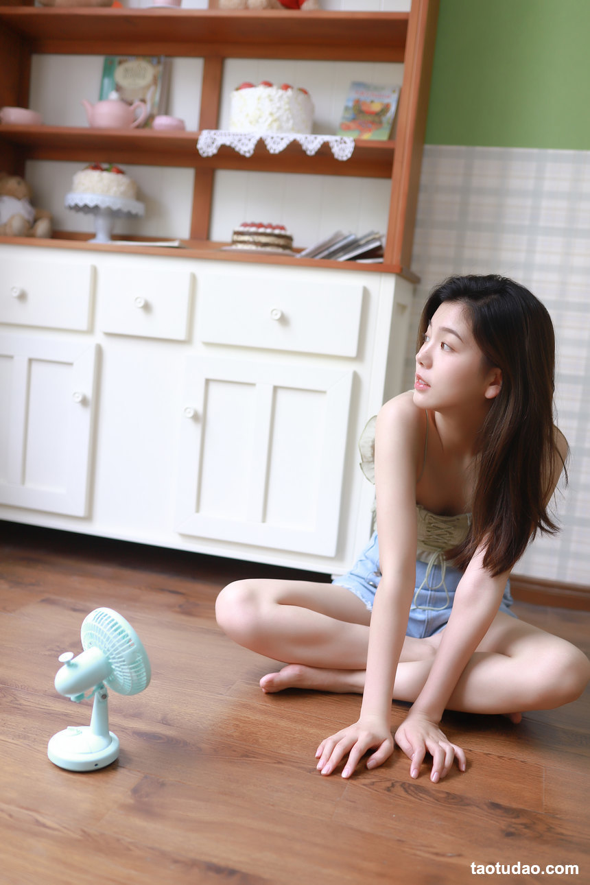 图片[3]-[YITUYU艺图语]2022.08.30 温柔贩卖机 炸面比目鱼[32+1P／365MB]-艺库