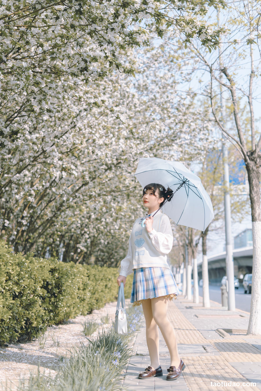 图片[3]-[YITUYU艺图语]2023.04.23 白色相簿 桃墨公子x [48+1P／412MB]-艺库