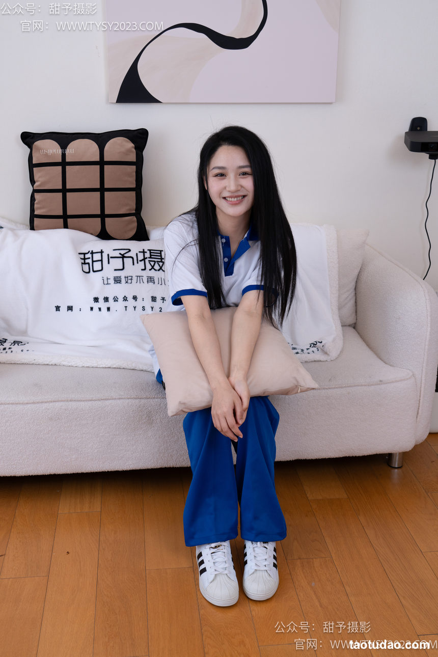 图片[2]-甜予摄影 NO.102 澜澜-板鞋、白棉袜、肉丝（脚尖微加固款）[126P+2V／9.93GB]-艺库