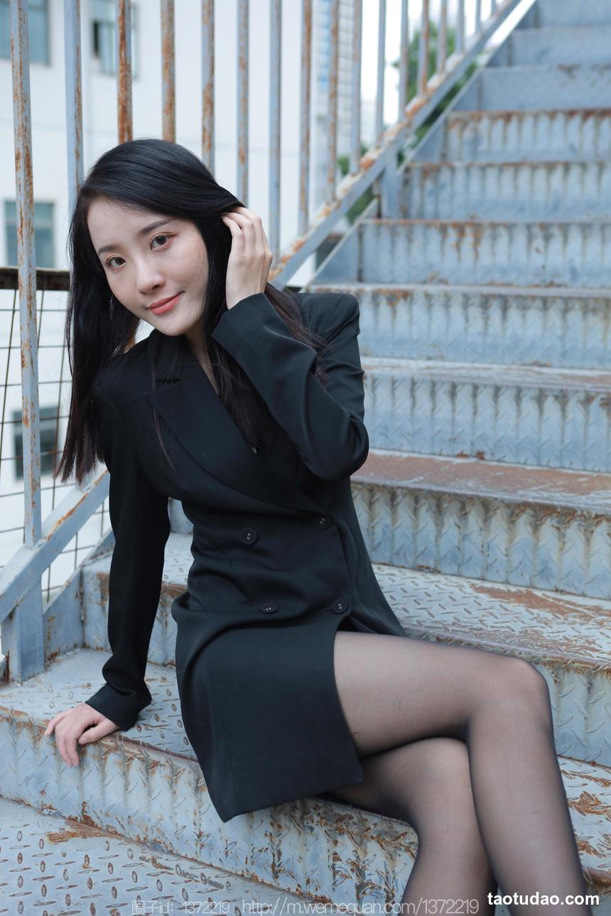 图片[2]-[IESS异思趣向] 2023.04.18 丝享家 1425 婉萍《小辣椒》[85P-96.4M]-艺库