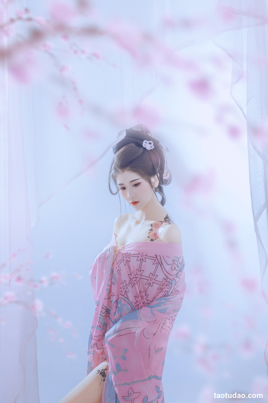 图片[4]-[YITUYU艺图语]2023.01.08 芳年华月 芳宝[19+1P／226MB]-艺库