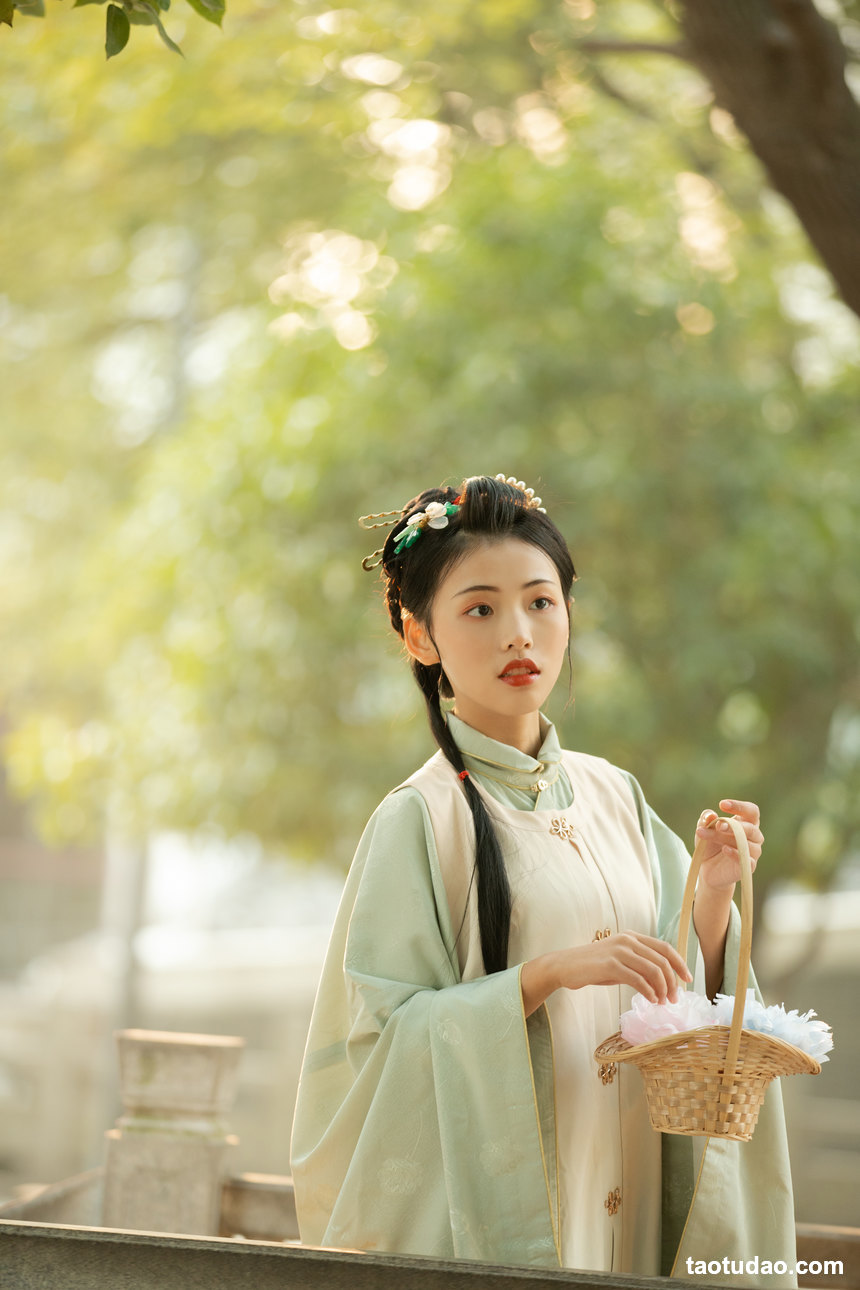 图片[4]-[YITUYU艺图语]2022.08.28 春雨杏花急急落 日落欣橙[26P／422MB]-艺库