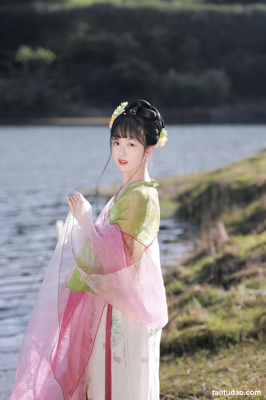 图片[3]-[YITUYU艺图语]2022.07.03 桃红柳绿 顺锦[19+1P／152MB]-艺库