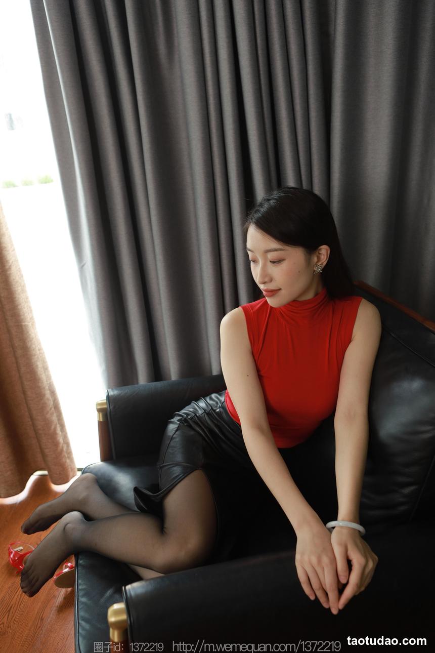 图片[4]-[IESS异思趣向] 2023.05.23 丝享家 1459 小婕《暗里红》[80P-86.9M]-艺库