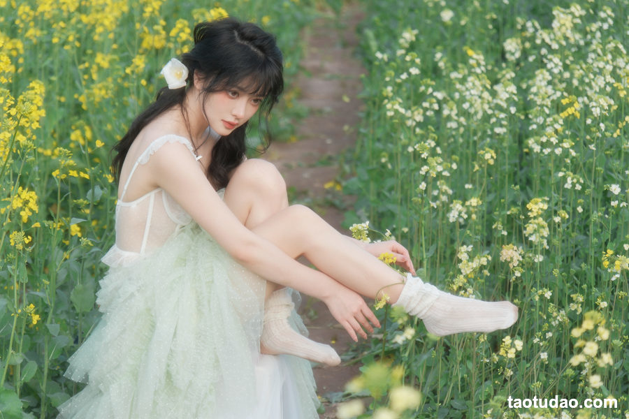 图片[2]-[YITUYU艺图语]2023.03.21 花田间 星之卡桃[19+1P／539MB]-艺库