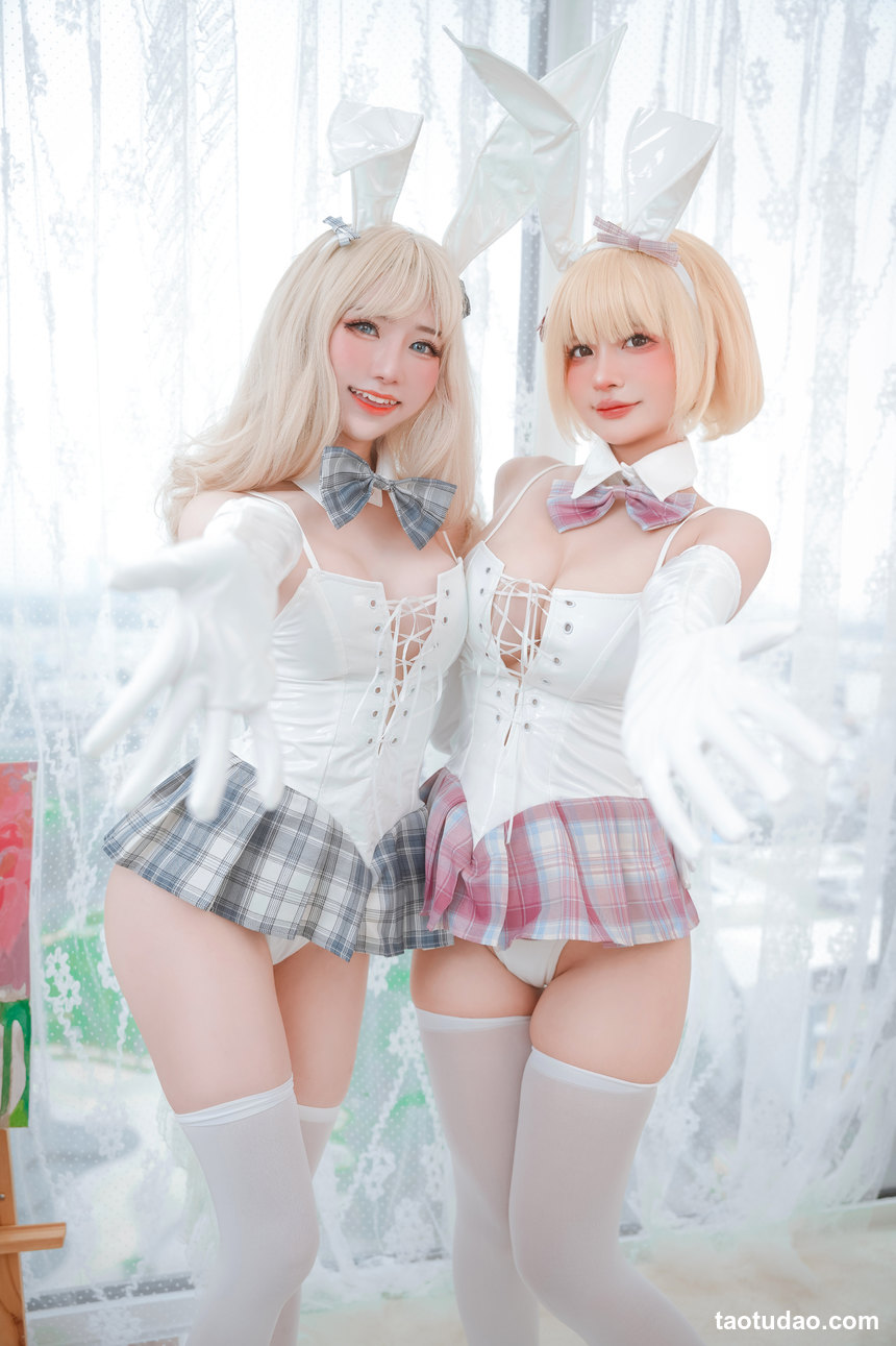 Azami – NO.82 &Sally Dorasnow White Bunny Girl [15P-134MB]-绅士图