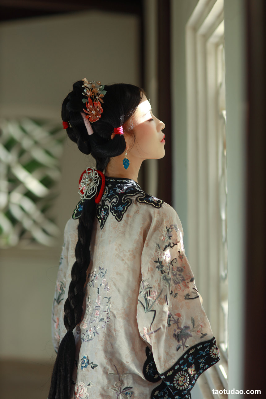 图片[2]-[YITUYU艺图语]2022.10.03 清汉女 _喵喵家的小鱼干_[29+1P／424MB]-艺库