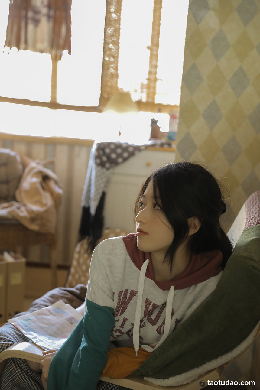 图片[2]-[YITUYU艺图语]2022.08.05 区别于你的A  or B 梨柚-[25+1P／123MB]-艺库