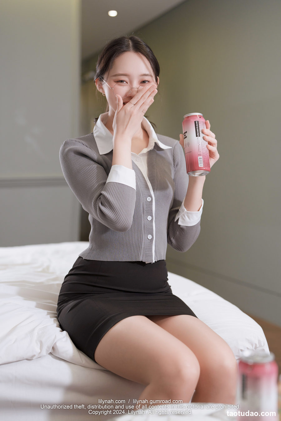 图片[2]-[Lilynah] Inah  Lw095 Vol.38 – Night on business trip [76P-198MB]-艺库