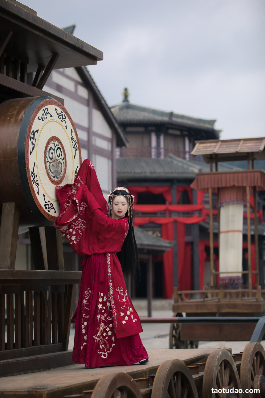 图片[2]-[YITUYU艺图语]2022.07.04 锦瑟传 米小米[21+1P／241MB]-艺库