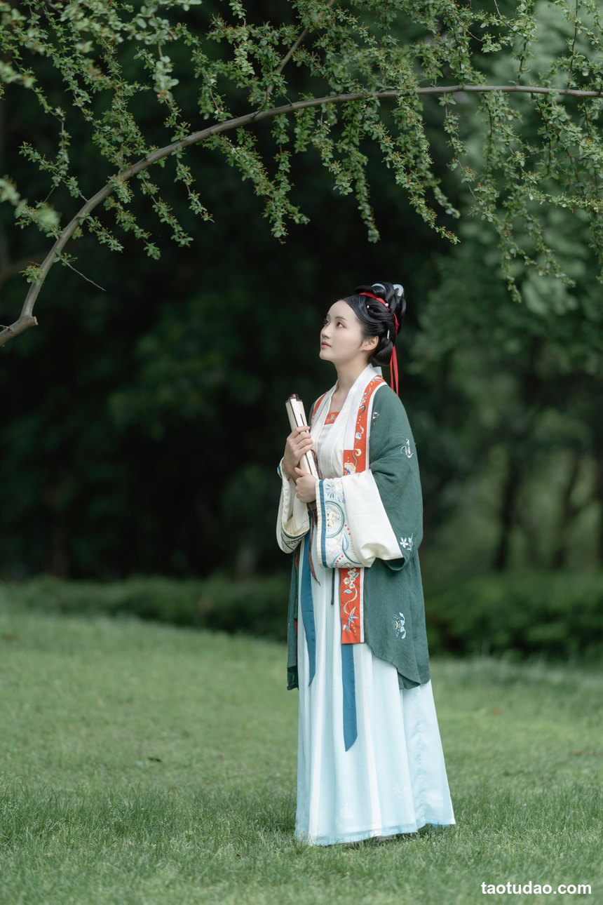 图片[3]-[YITUYU艺图语]2022.10.31 画莫叶 默默[25+1P／272MB]-艺库