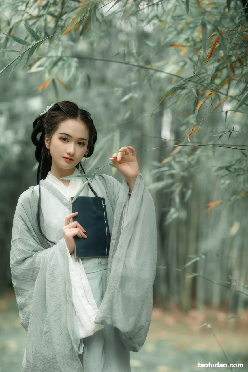 图片[2]-[YITUYU艺图语]2022.02.12 你是人间四月天 歪歪[45+1P／368MB]-艺库