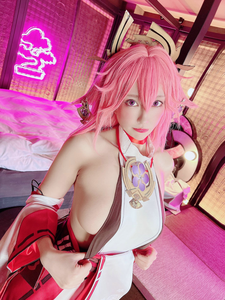 (Cosplay)[HERESY] Ringo Mitsuki 林檎蜜紀すっごい見せつけてくるえちち八重……-艺库