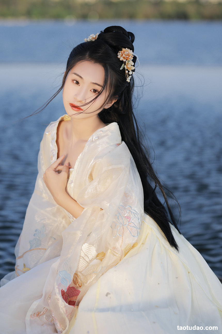 图片[4]-[YITUYU艺图语]2022.08.27 无清风 Y[29+1P／586MB]-艺库