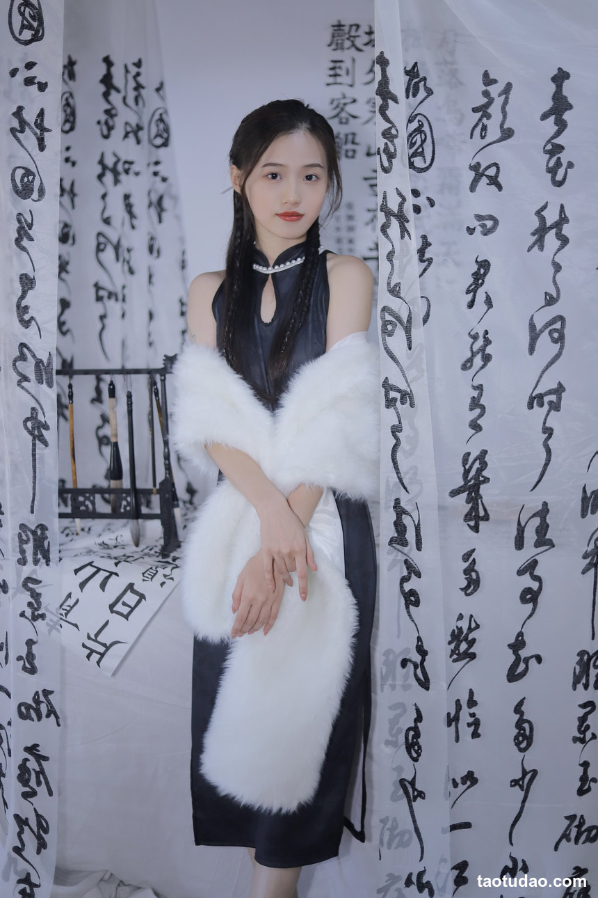 图片[2]-[YITUYU艺图语]2022.10.23 绿罗裙 黄绵绵[23+1P／160MB]-艺库