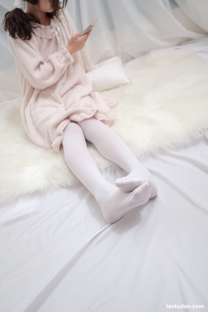 图片[3]-喵写真 PR15 001 毛茸茸睡衣下的白丝 [106P+1V-375MB]-艺库