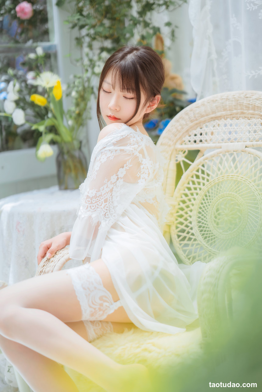 图片[4]-[YITUYU艺图语]2022.05.01 花房阳光少女 坏露露香宝[31+1P／487MB]-艺库