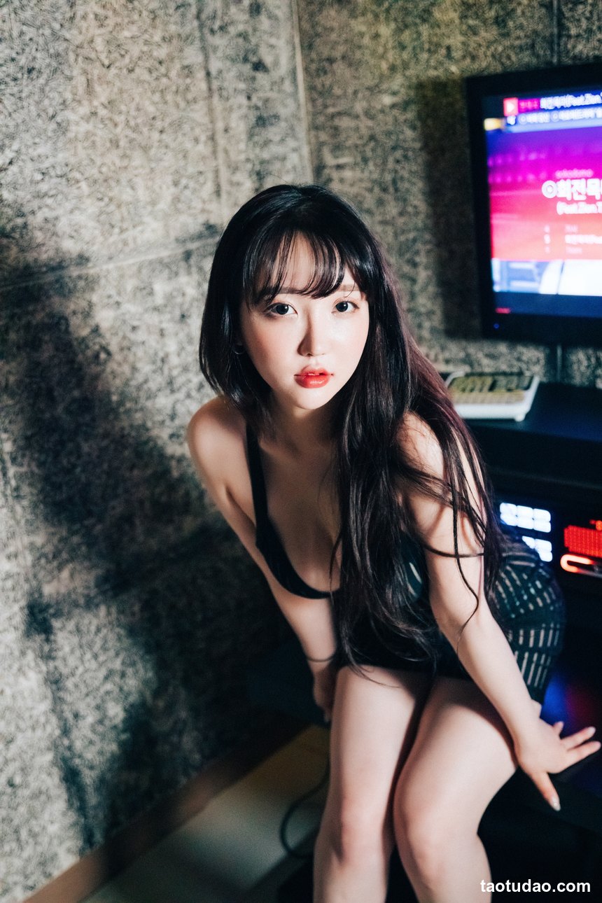 图片[2]-[Loozy] Ye Eun – Player[154P-1.06GB]-艺库