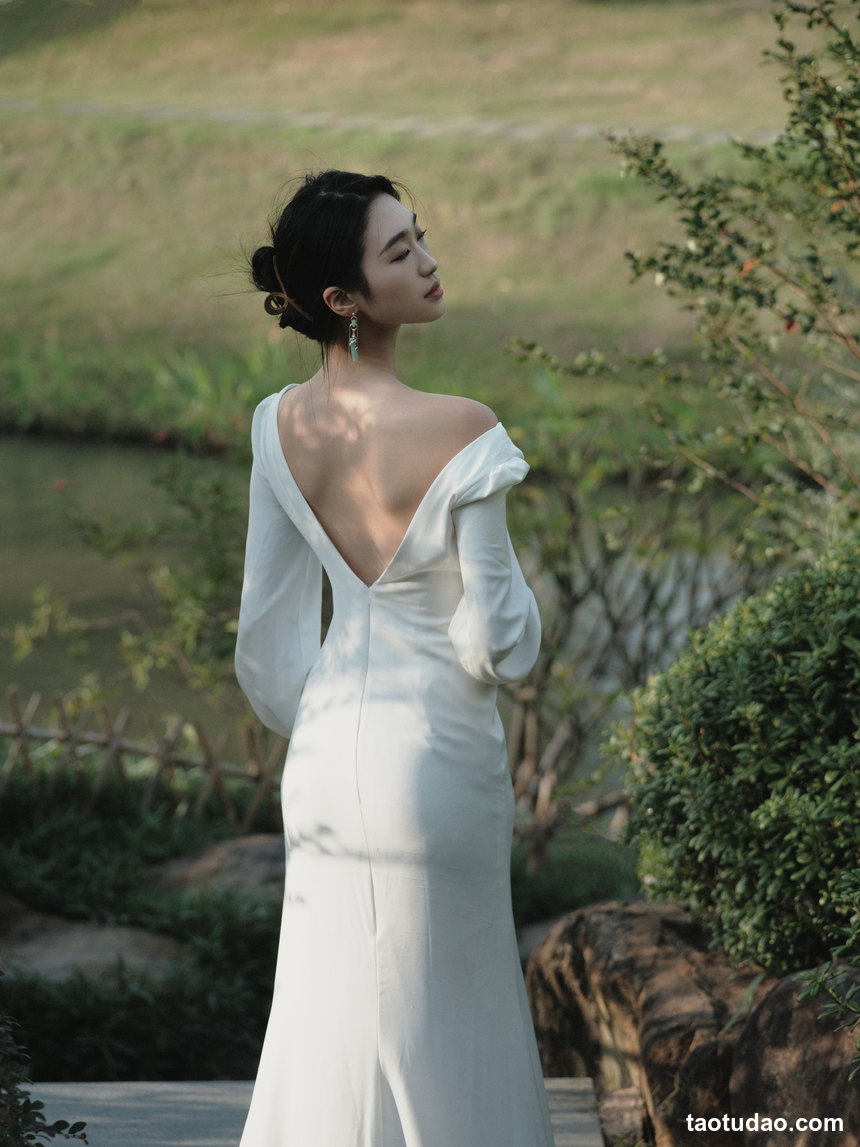 图片[3]-[YITUYU艺图语]2022.12.19 落叶飞花 likeu[46+1P／663MB]-艺库