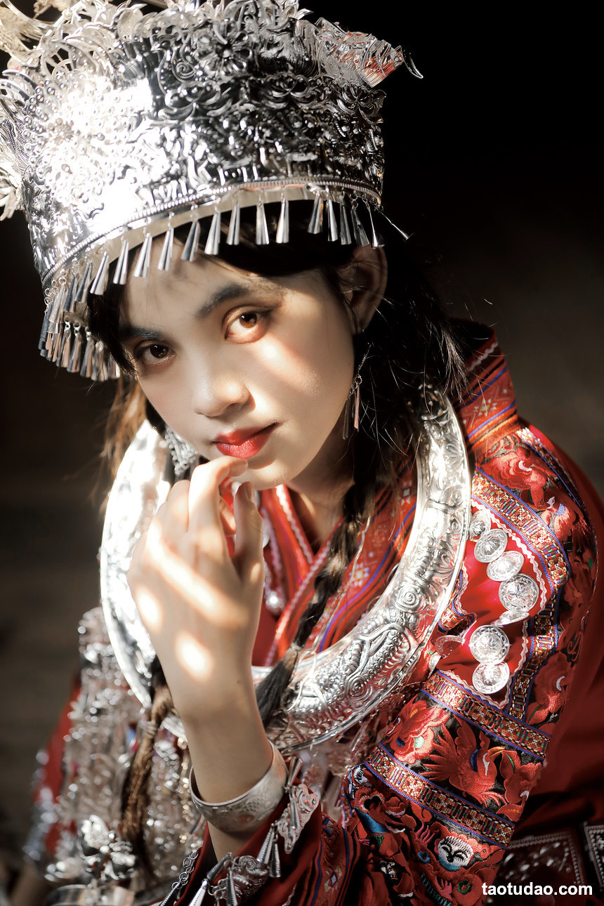 图片[3]-[YITUYU艺图语]2022.12.29 阿月，不许再随便给我下蛊 Linglingxue_[22+1P／164MB]-艺库