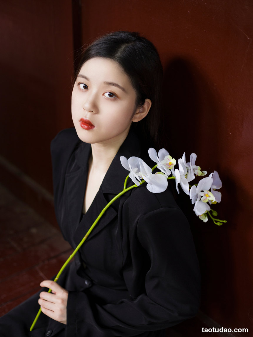 图片[3]-[YITUYU艺图语]2022.10.18 朦朦 饲猫少女-[28+1P／257MB]-艺库