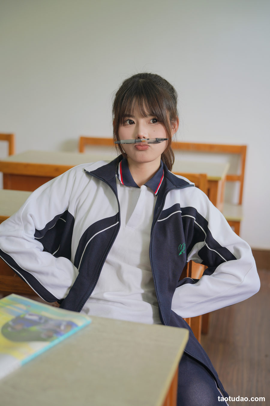 图片[2]-[YITUYU艺图语]2023.05.04 春日校园 shiro[25+1P／393MB]-艺库
