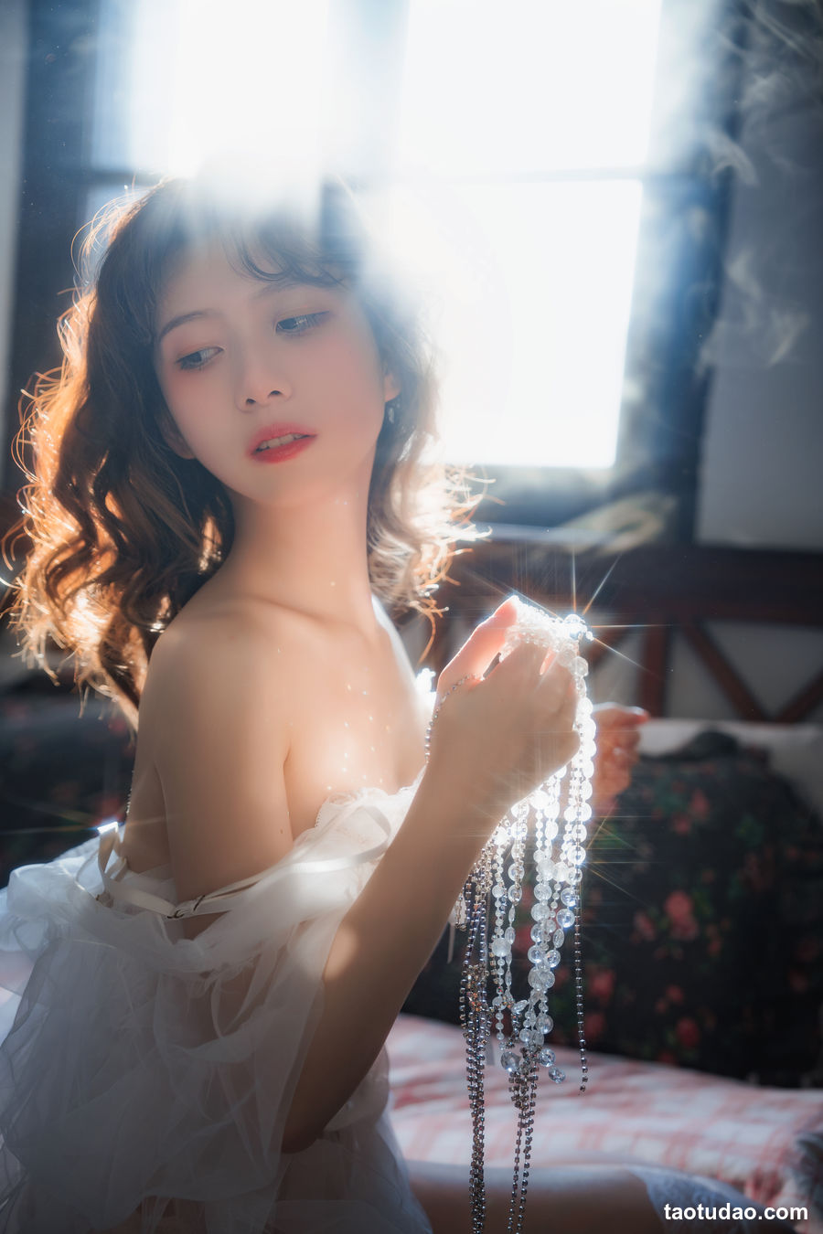 图片[2]-[YITUYU艺图语]2023.02.09 微风晚霞心跳不止01 清青琴玖[20+1P／299MB]-艺库